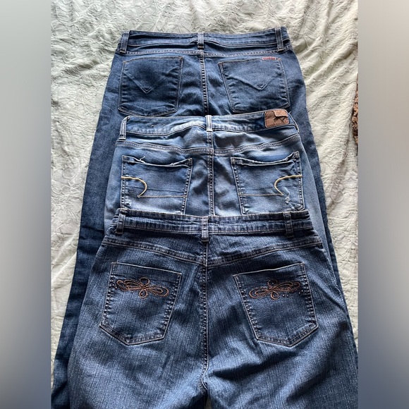 3 pairs of jeans bundle - Picture 2 of 10